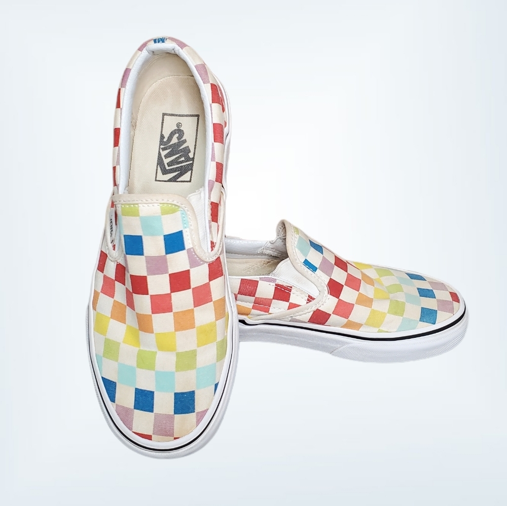 Van's Classic Rainbow Checkered Skate Shoe - Picture 9 of 10
